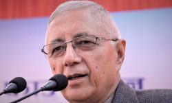 कोइराला पक्षधर समूहका नेता कार्यकर्ताद्वारा कांग्रेस केन्द्रीय कार्यालयमा धर्ना