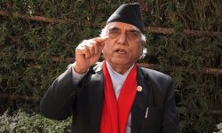 बजेटको एजेन्डालाई लिएर गण्डकी प्रदेश सरकारका प्रतिनिधिमण्डलद्वारा प्रधानमन्त्रीसँग भेट