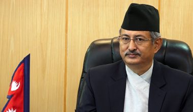 एमसीसीको पक्षमा बोल्न अधिकारकर्मीलाई गृहमन्त्री खाँणको आग्रह