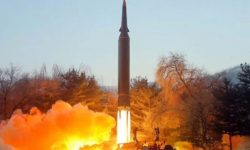 उत्तर कोरियामा किम जाेन उनको उपस्थितिमा हाइपरसोनिक क्षेप्यास्त्र परीक्षण