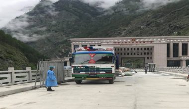 नाका खुला गर्न माग गर्दै सिन्धुपाल्चोकका बासिन्दा काठमाडौंमा