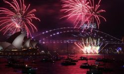 संसारभर नयाँ वर्षको उत्सव !