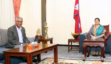 राष्ट्रपति भण्डारी र प्रधानमन्त्री देउवाबीच भेटवार्ता