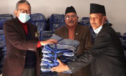 डोटीको झिमे मालिका माविलाई झोला सहयोग