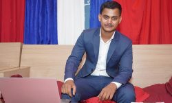 २२ वर्षीय निवेश एमालेको देशकै कान्छा जिल्ला सदस्य