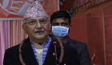 प्रचण्डले कम्युनिस्ट पार्टी फुटाएर तहसनहस पारे : केपी ओली