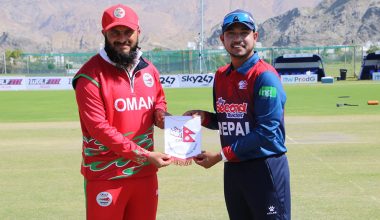 विश्वकप खेल्ने लक्ष्य लिएको नेपाल टस हारेर ओमानविरुद्ध ब्याटिङ गर्दै