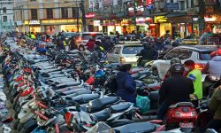 उपत्यकामा अस्तव्यस्त सडक, जताततै पार्किङ (फोटोफिचर)