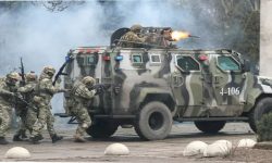 दर्जन बढी राष्ट्रद्वारा आफ्ना नागरिकलाई युक्रेन छाड्न निर्देशन