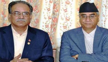 देउवा-प्रचण्डबीच कुरै मिलेन, गठबन्धनको बैठक सर्‍यो