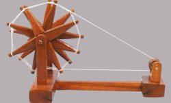 ऊनको अभावमा चर्खा चल्न छोड्यो