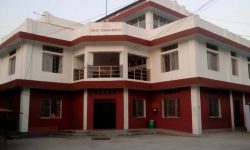 लेटाङमा बिहानैदेखि कर्फ्यु