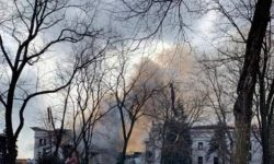 रुसले नियतवश सयौँ मानिसले आश्रय लिएर बसेको नाटकघरमा बम आक्रमण गर्‍याे : जेलेन्स्की