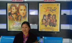 राई भन्छिन्- सामाजिक सन्जालको बहसले लाखौं पल जन्माउँदै, गायिकाको जीवनरक्षा कसले गर्ने ?