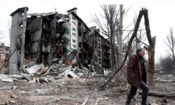 के युक्रेनी बन्दरगाह सहर मारिऊपोल रुसी कब्जामा पुग्न लागेको हो ?