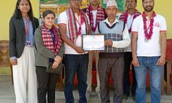 विद्यालयलाई महालक्ष्मीको सहयोग