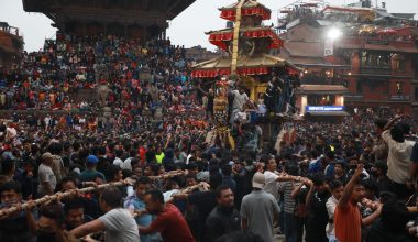 भक्तपुरको प्रसिद्व बिस्काः जात्राको दृश्य !(तस्बिरसहित)