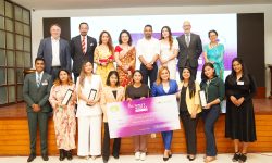 ‘समीट वुमन अफ दी इयर २०२२’ बाट लम्साल पुरस्कृत