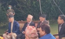 प्रधानमन्त्री देउवासहित गठबन्धनका नेताहरु भारतीय दूतावासमा