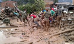 कोलम्बियामा बाढीमा परी १३ जनाको मृत्यु