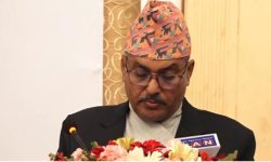 अर्थतन्त्रको बाह्य क्षेत्र दबाबमा : गभर्नर अधिकारी