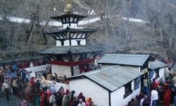 मुक्तिनाथमा बढ्न थाले पर्यटक, स्वदेशी पर्यटक भरिभराउ