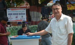 नमुना मतदानमै मत बदर