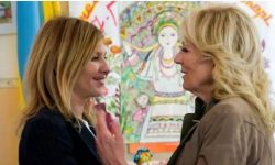 रुसमाथि अमेरिकाले नयाँ प्रतिबन्धको घोषणा गरेकै बेला बाइडेन र जेलेन्स्कीका श्रीमतीबीच भेट