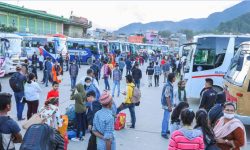 मतदानका लागि घर फर्किनेको संख्या बढेसँगै काठमाडौंबाट बाहिरिने नाकामा भिड