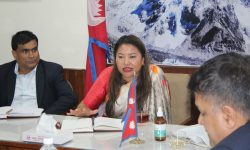 मन्त्री झाँक्री भन्छिन्- बन्चरे डाडाँका स्थानीयको माग सम्बोधन गर्न प्रतिबद्ध छौं