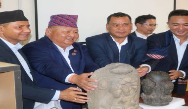 अमेरिका पुर्‍याइएका पाँच मूर्ति नेपाल फिर्ता