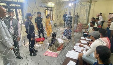 पोखरामा मतगणना स्थगित, दुई वडामा पुनः गणना गर्न एमालेको माग