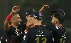 आईपीएल :  बैंग्लोरले चेन्नईलाई १३ रनले हरायो