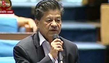 ‘अर्थतन्त्र हल्ला गरिएजस्तो संकटमा छैन’