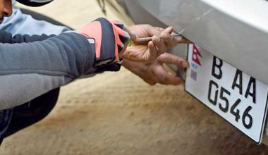 विवादमा इम्बोस्ड, आफ्नै निर्णयबाट सरकार किन पछि हट्यो ?