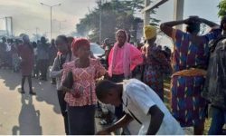 नाइजेरियाको चर्चमा बन्दुक आक्रमण, २१ जनाको मृत्यु