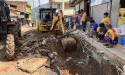 सडक-नाली विस्तार !