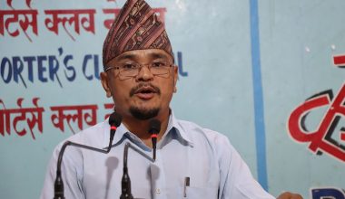 उपत्यकाको फोहोर तत्काल व्यवस्थापन नगरे कडा संघर्ष गर्ने माअ‍ोवादीकाे चेतावनी