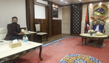 प्रधानमन्त्रीले शाहलाई भने- स्थानीयसँग छलफल गरी फोहोरको दिर्घकालीन समाधान खोज्नू