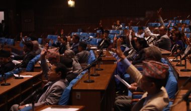 संसद् बैठक बस्दै, विभिन्न विधेयक प्रस्तुत हुँदै