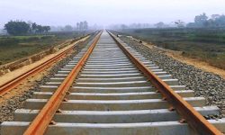 नियमित मालवाहक रेल चलाउन उद्योगी व्यवसायीको माग