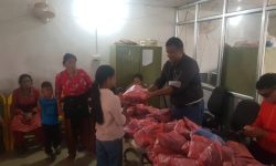 युनाइटेड सिमेन्ट्सले बाँड्यो स्कुल-ड्रेस