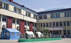 धौलागिरि अस्पतालमा गर्मी बढेसँगै बिरामी पनि बढे, चिकित्सक घटे