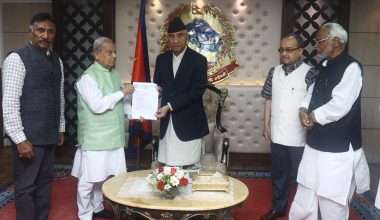 जन्मसिद्ध नागरिकता प्रदान गर्न माग गर्दै लोसपाले बुझायाे ज्ञापनपत्र