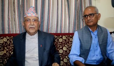 संघीयताको सफल कार्यान्वयनका लागि निर्वाचनमा जुट्न अध्यक्ष ओलीको आग्रह