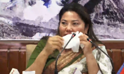 मन्त्रालयबाट बिदा हुँदा मन्त्री झाँक्री बनिन् भावुक