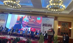 सामाजिक सुरक्षामा आवद्ध हुन श्रममन्त्री श्रेष्ठकाे अपिल