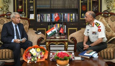 प्रधानसेनापति र भारतीय राजदूतबीच भेट