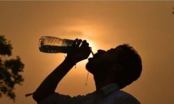 लन्डनमा तातो हावाका कारण रेलसेवा अवरुद्ध