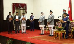 नवनियुक्त मन्त्रीहरूले लिए पद तथा गोपनीयताको शपथ